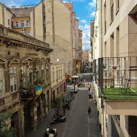 Apartment Artemisia Luxury Balcony *