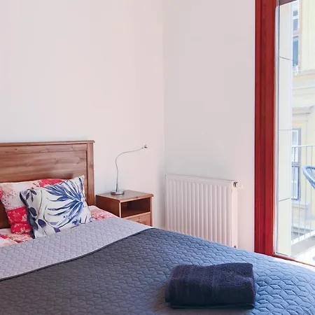 Artemisia Luxury Balcony Apartment *