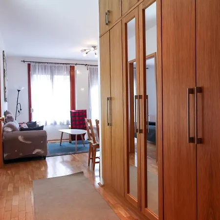 Apartment Artemisia Luxury Balcony
